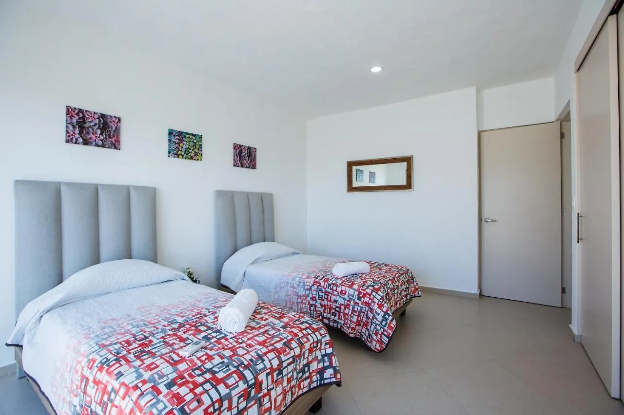 Best Penthouses & Apartments In Pdc! 2 & 1 Bedroom Units Close To The 5Th Av Playa del Carmen 0*,  México
